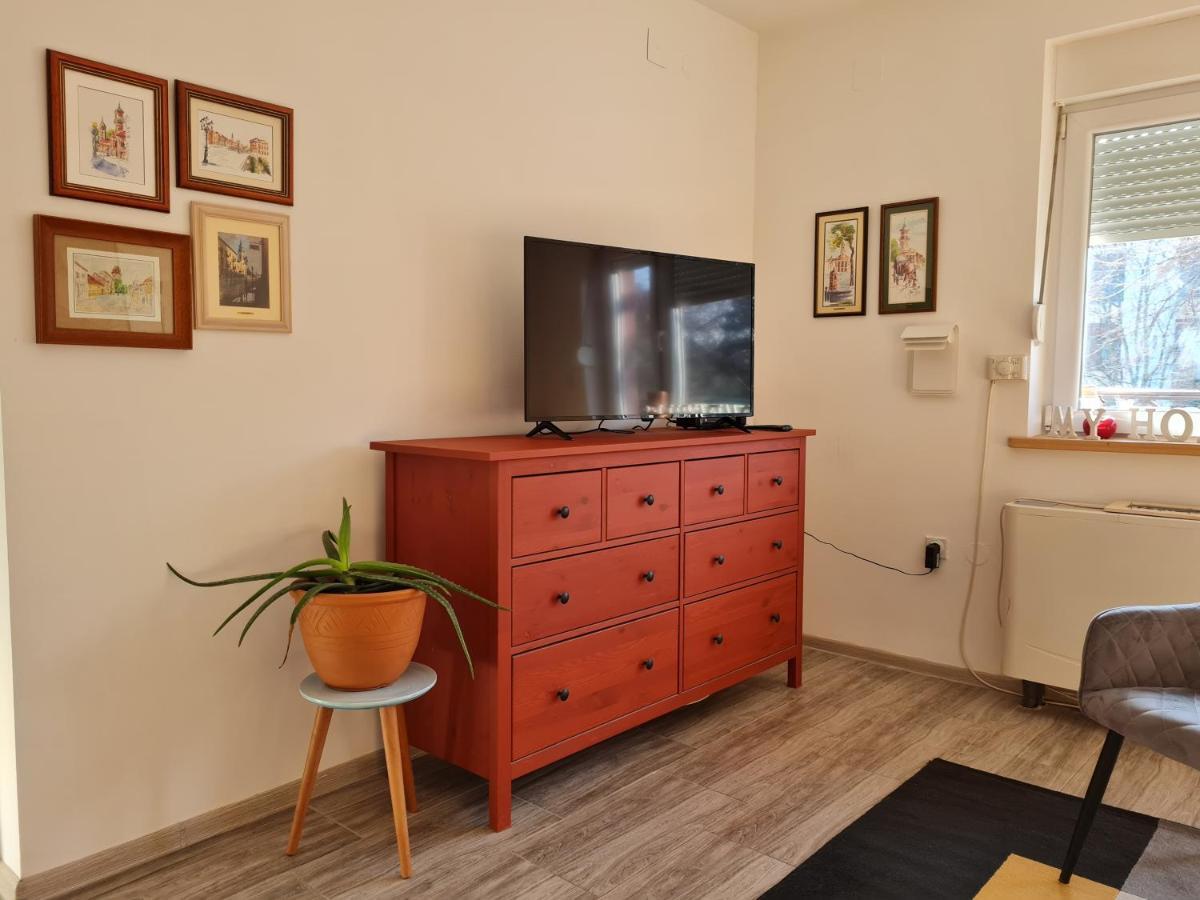 Apartman Karibo Sombor Exterior foto